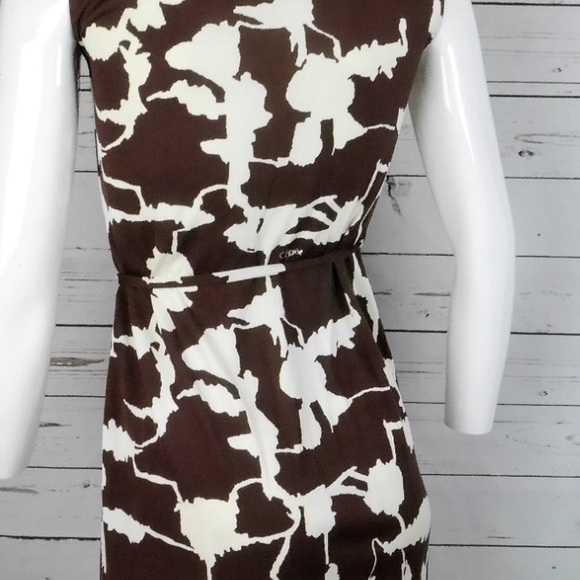 Diane VonFurstenberg Callista wrap dress - Picture 2 of 4